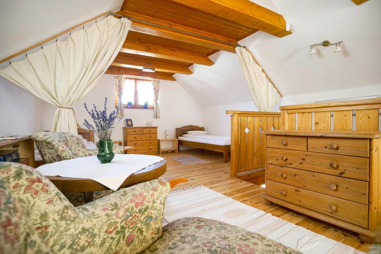 Borhaz Apartman Eger Buitenkant foto