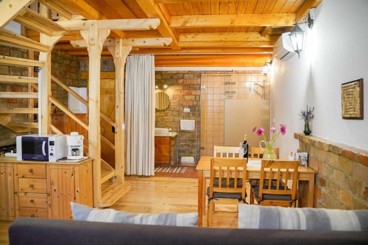 Borhaz Apartman Eger Buitenkant foto