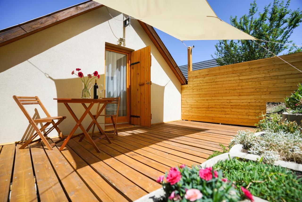 Borhaz Apartman Eger Buitenkant foto