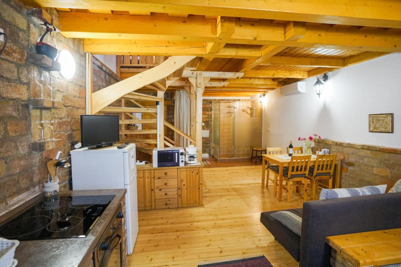 Borhaz Apartman Eger Buitenkant foto